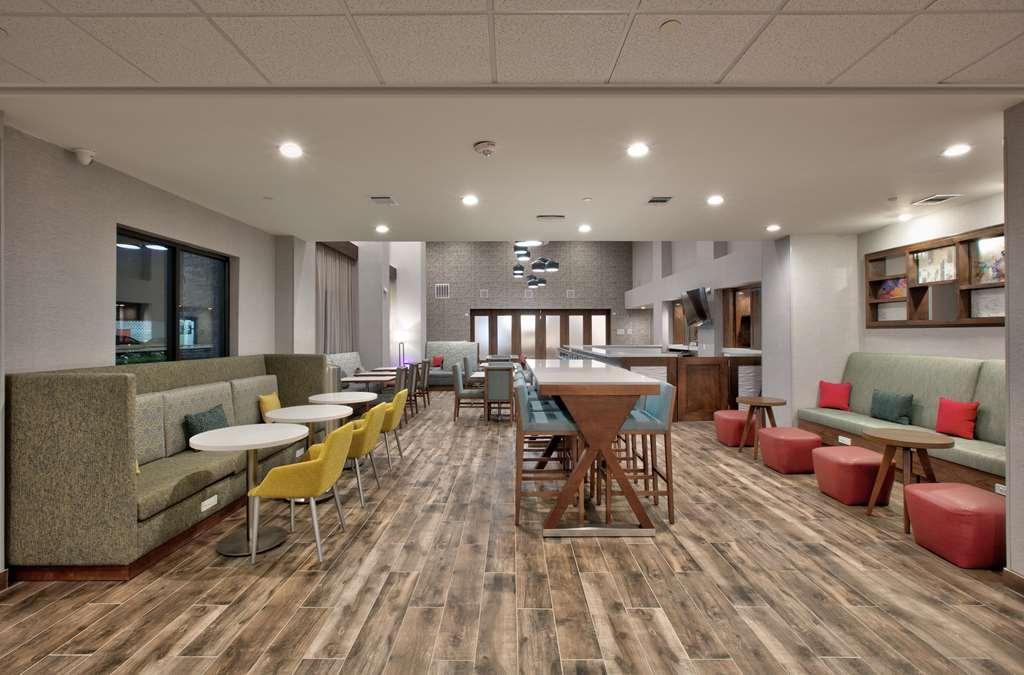 Hampton Inn & Suites דלהארט מראה פנימי תמונה